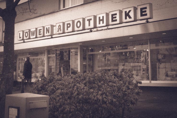 loewen-apotheke-leverkusen-04-xs